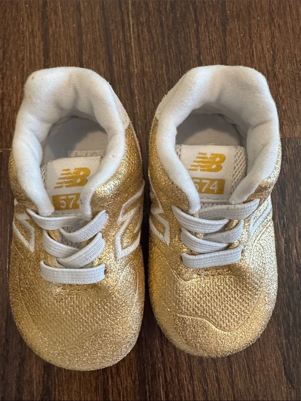 New Balance 574 V1 Crib Sneakers Gold Metallic Baby Size 2 Soft Sole
